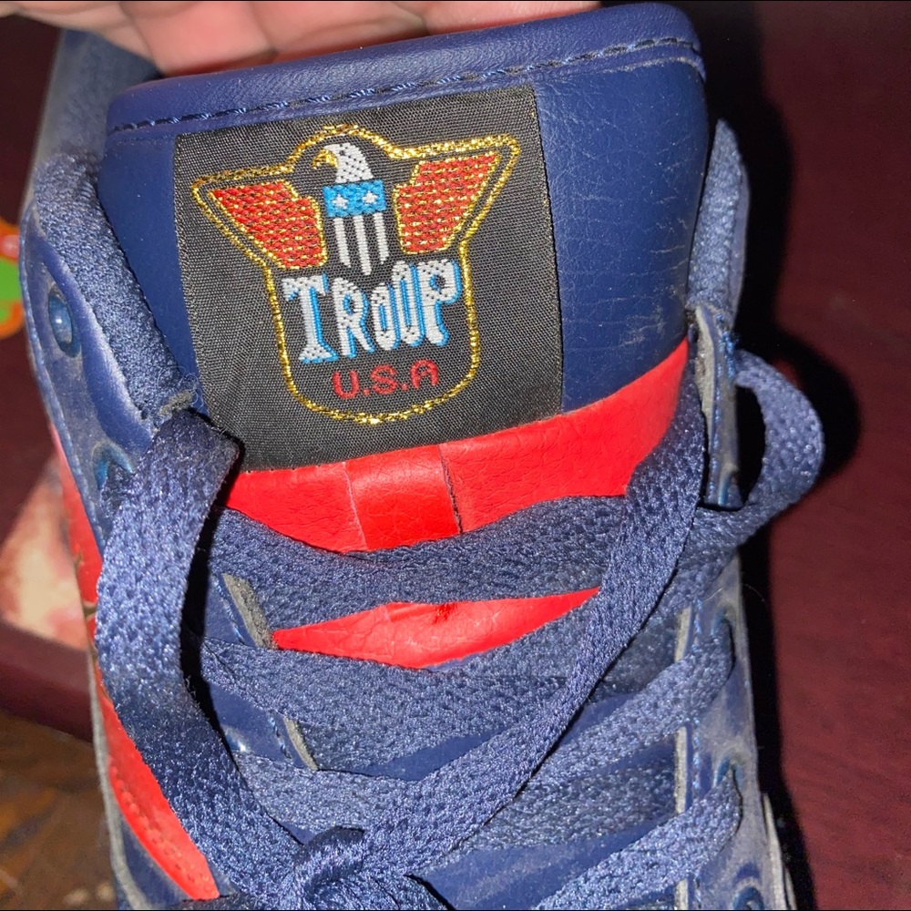 Troop shoes size 10